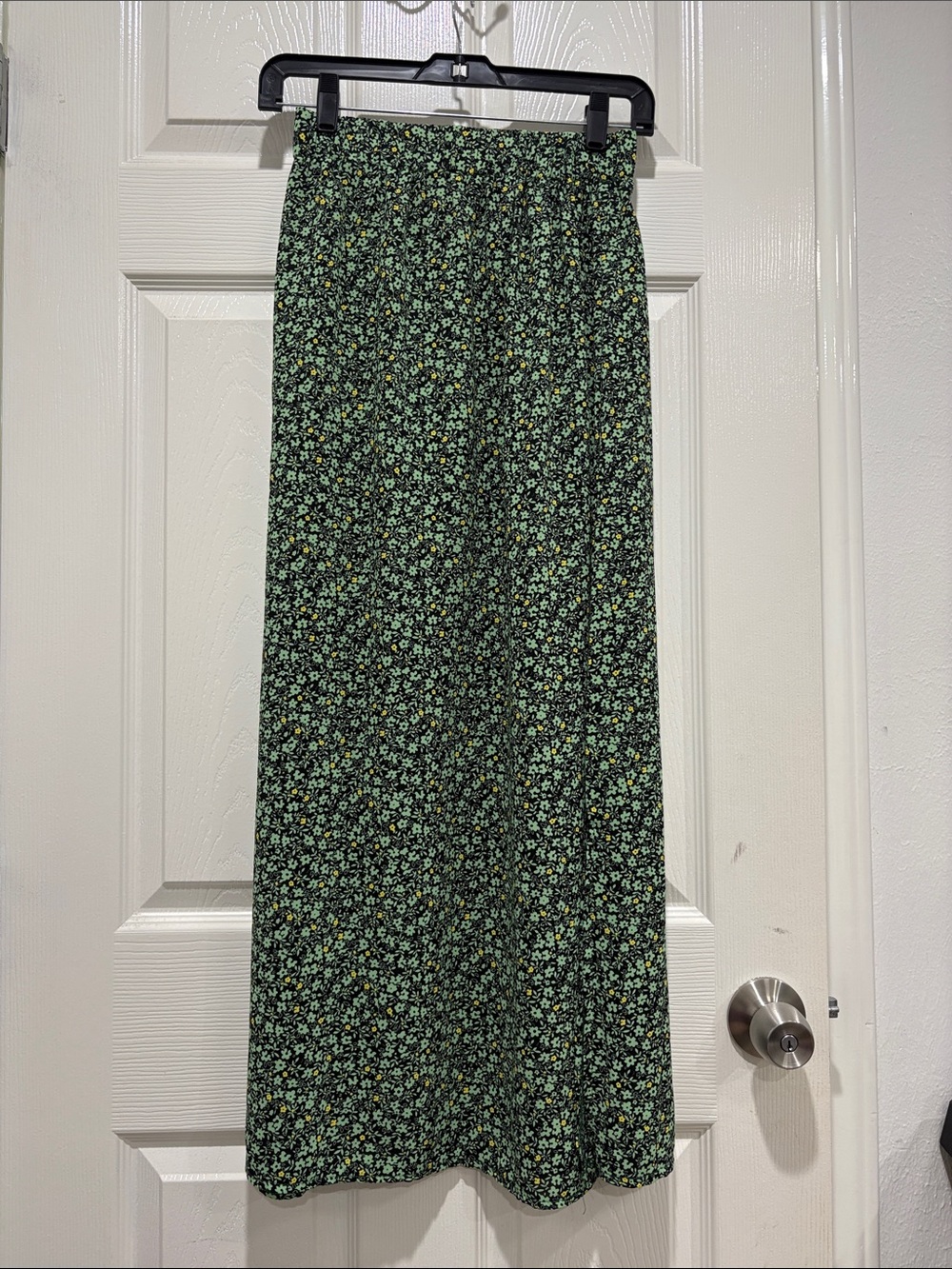 SHEIN Black and Green Floral Midi Skirt